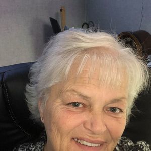 Meet your Posher, Marcia